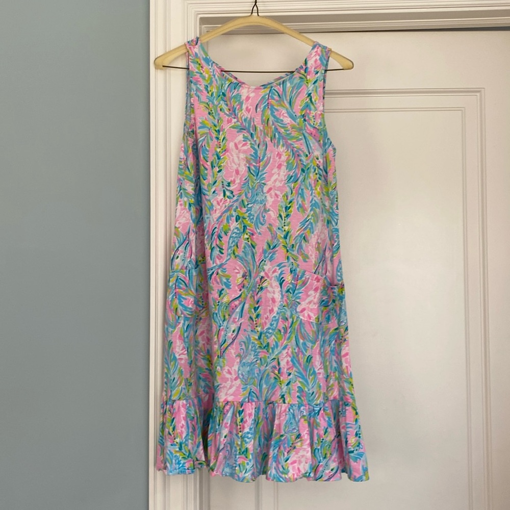 Cotton Lilly Pulitzer dress with laced back